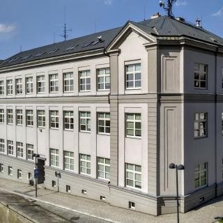 Gymnázium, Šternberk, Horní náměstí 5